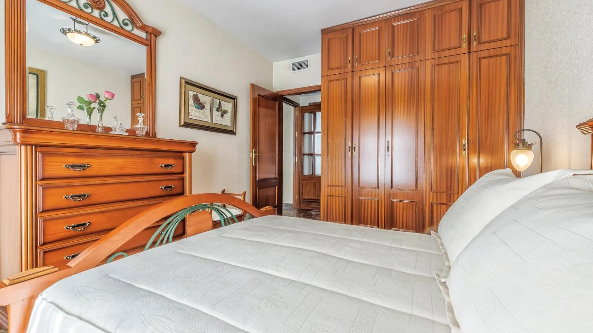 La Serena & Center & Parking Cordoba Apartment