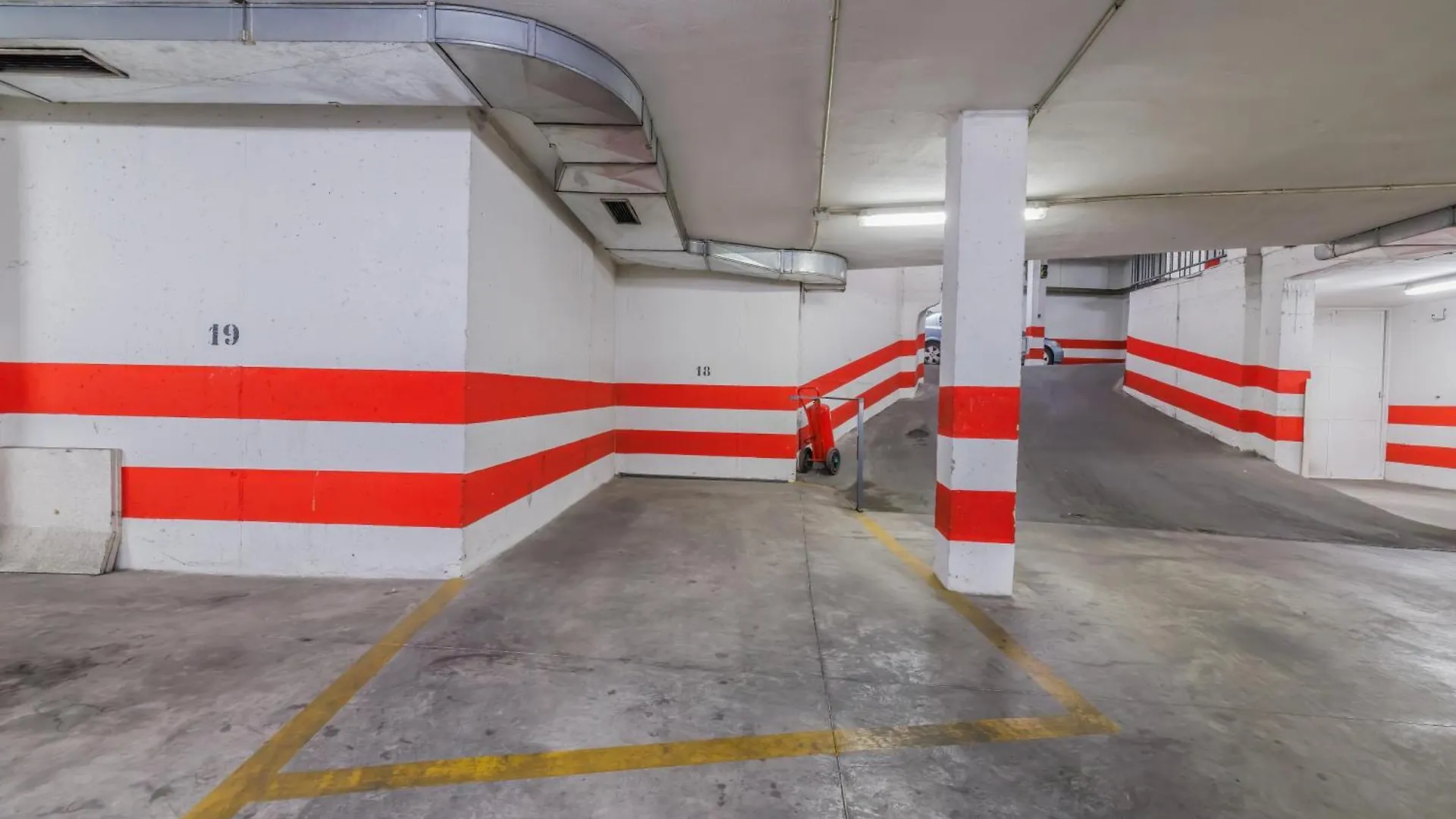 La Serena & Center & Parking Cordoba 0*,